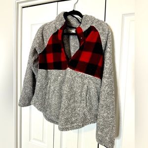 Fleece pullover